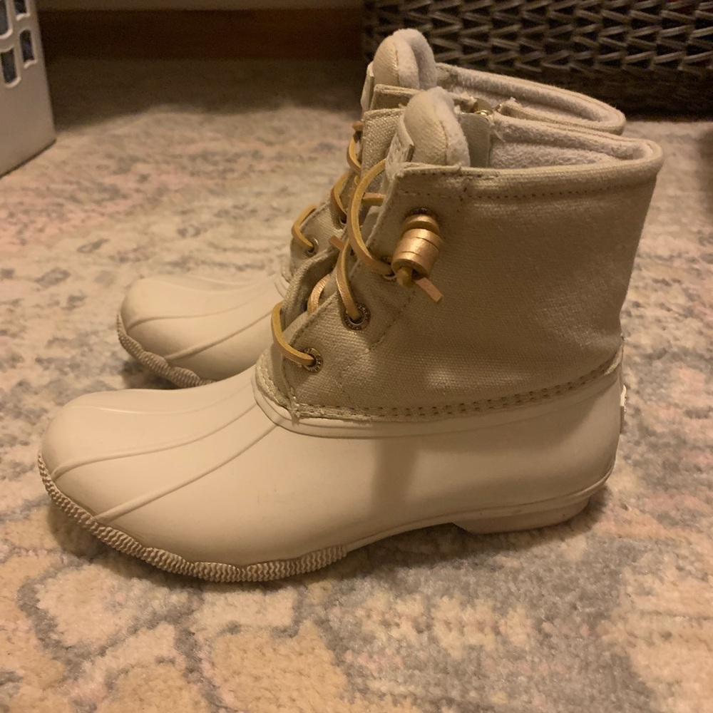 Sperry boots